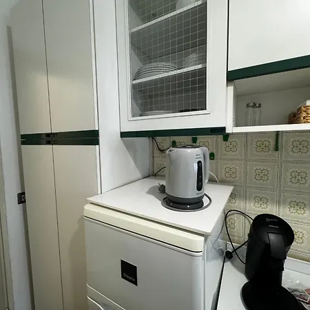 Corvetto House Apartmán *